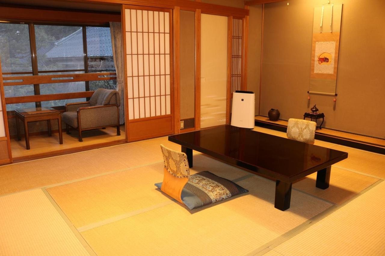 Tsutaya Ryokan Toyooka  Exterior foto